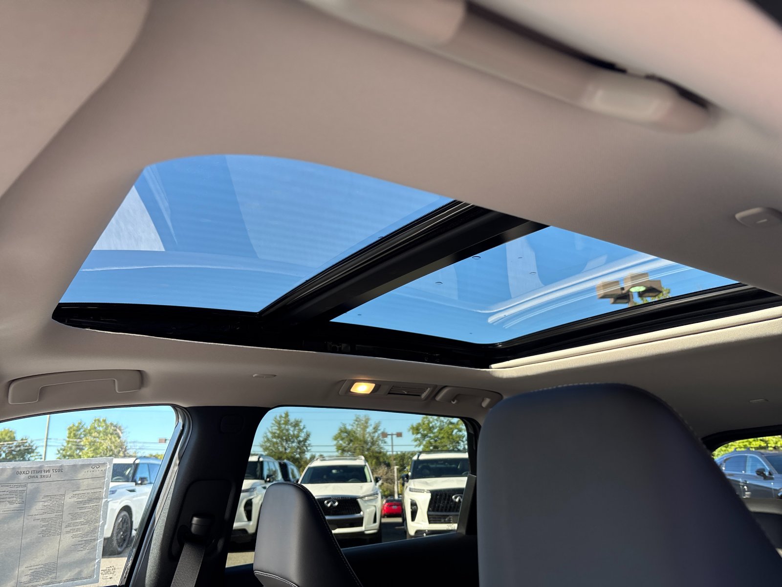 New 2027 MINERAL BLACK INFINITI Luxe AWD image 31