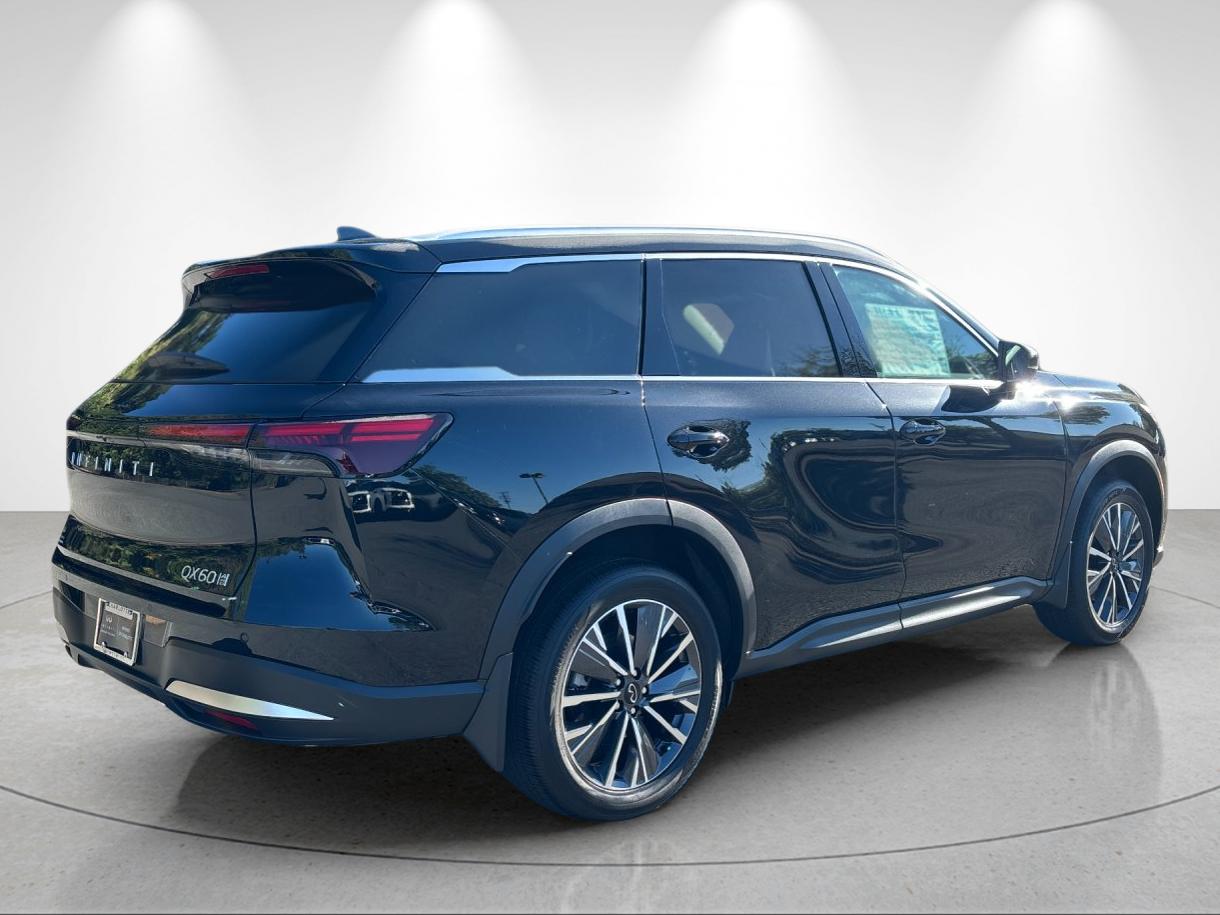New 2027 MINERAL BLACK INFINITI Luxe AWD image 5