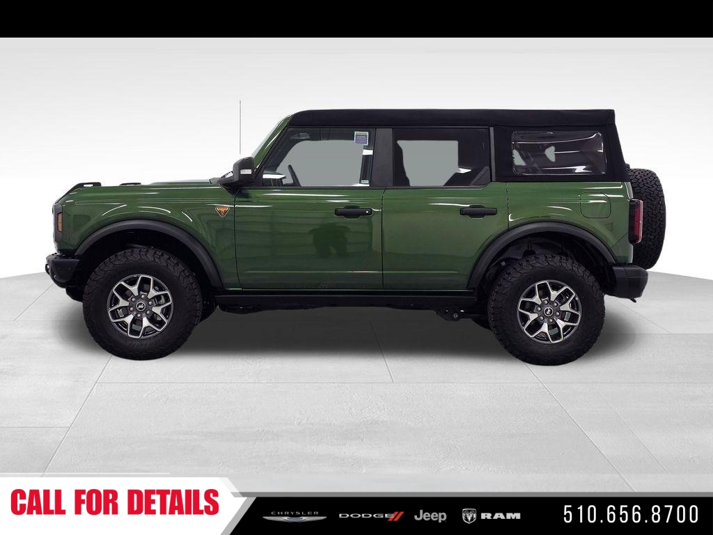 Used 2024 Green Ford Badlands image 4