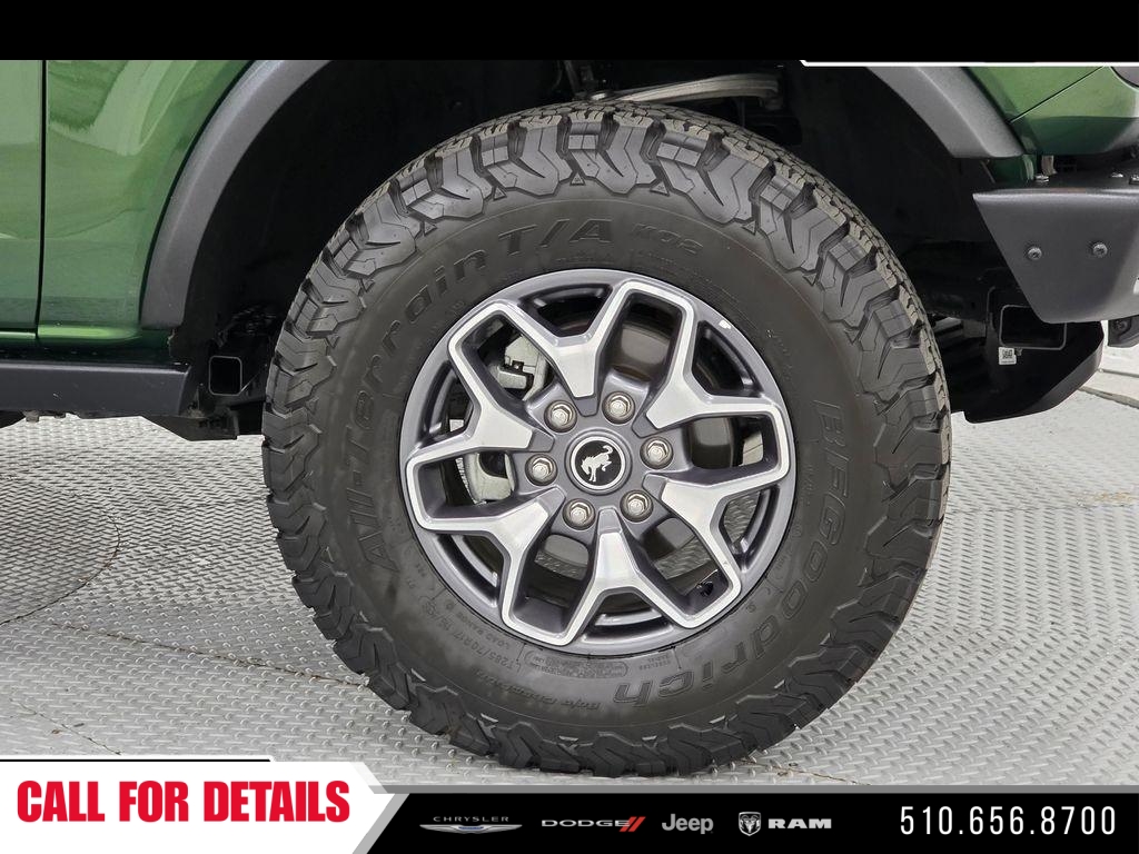 Used 2024 Green Ford Badlands image 9