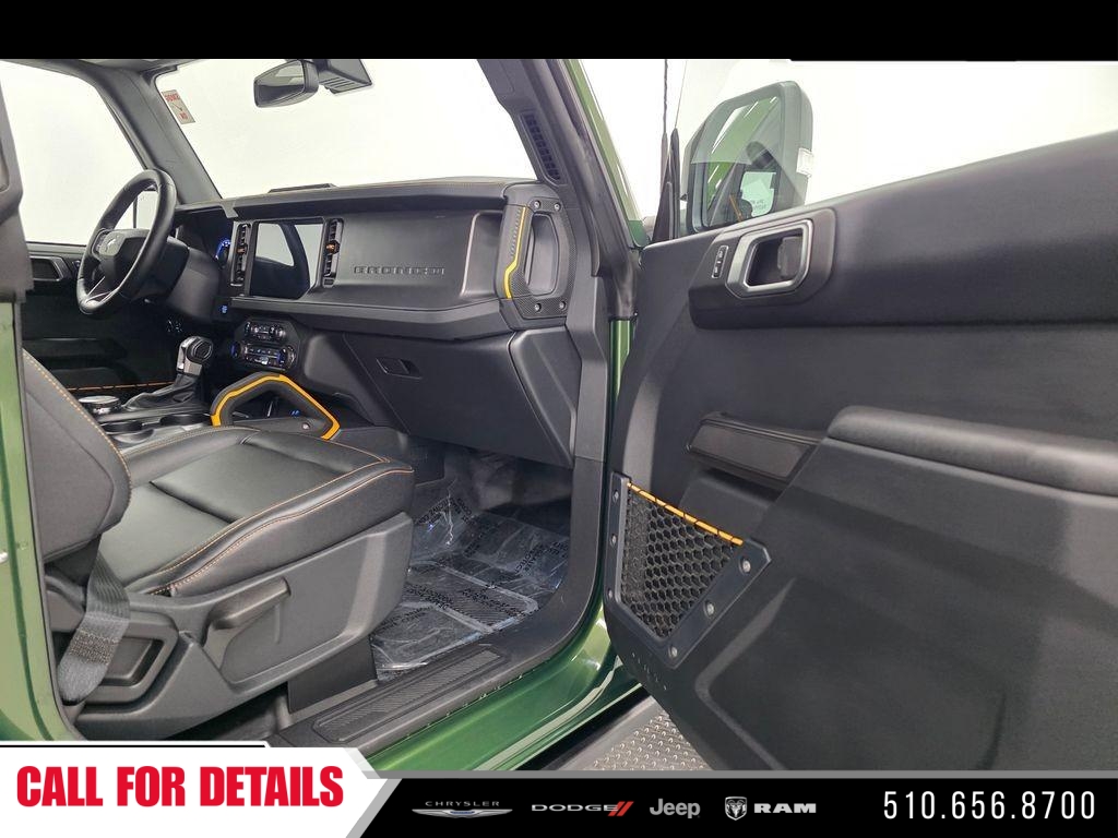 Used 2024 Green Ford Badlands image 11