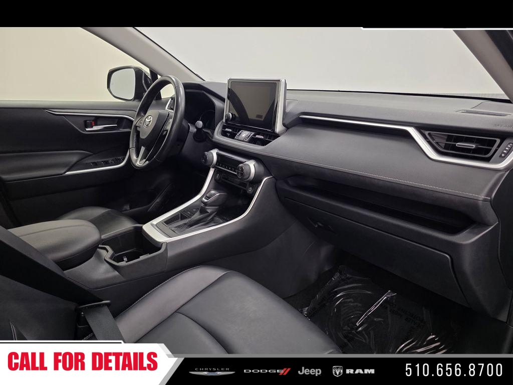 Used 2023 Gray Toyota XLE Premium image 12