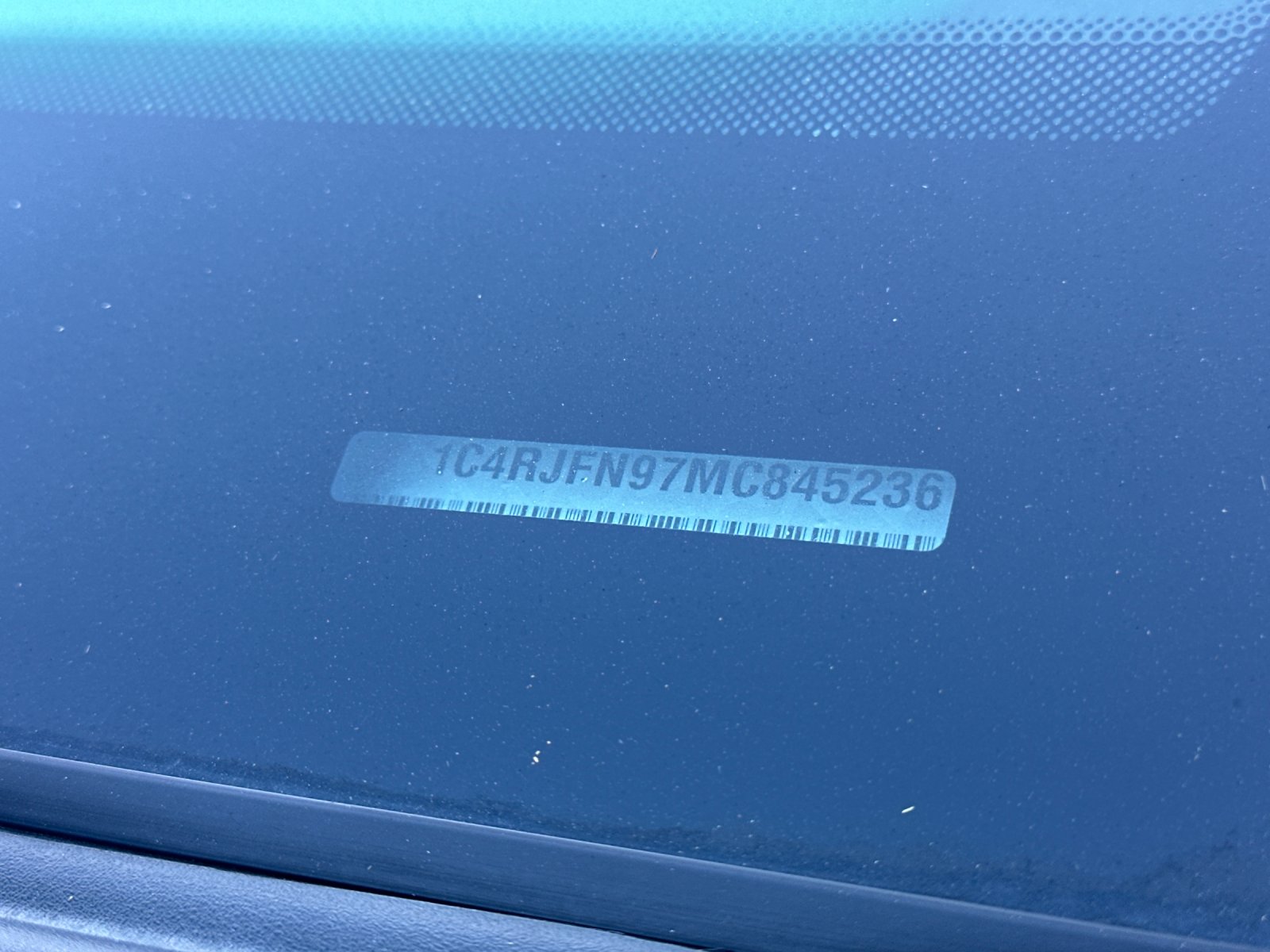 Used 2021 Gray Jeep Trackhawk image 2