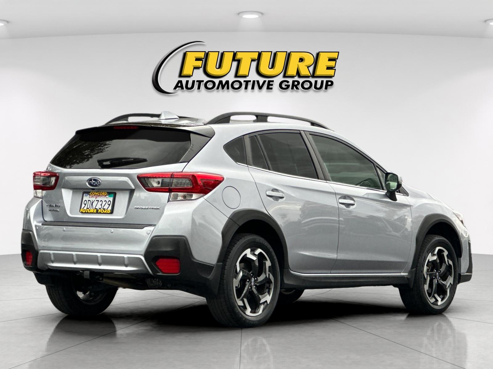 Used 2023 Silver Subaru Limited image 3