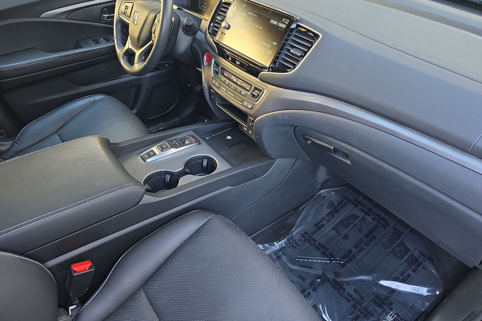 Used 2025 White Honda RTL image 12