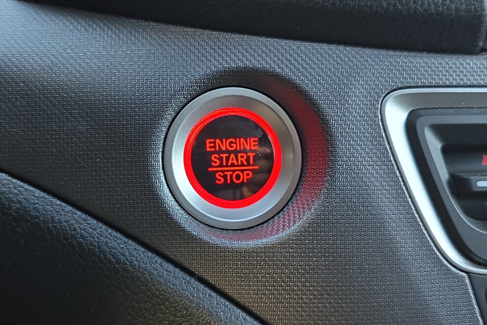 Used 2025 White Honda RTL image 18