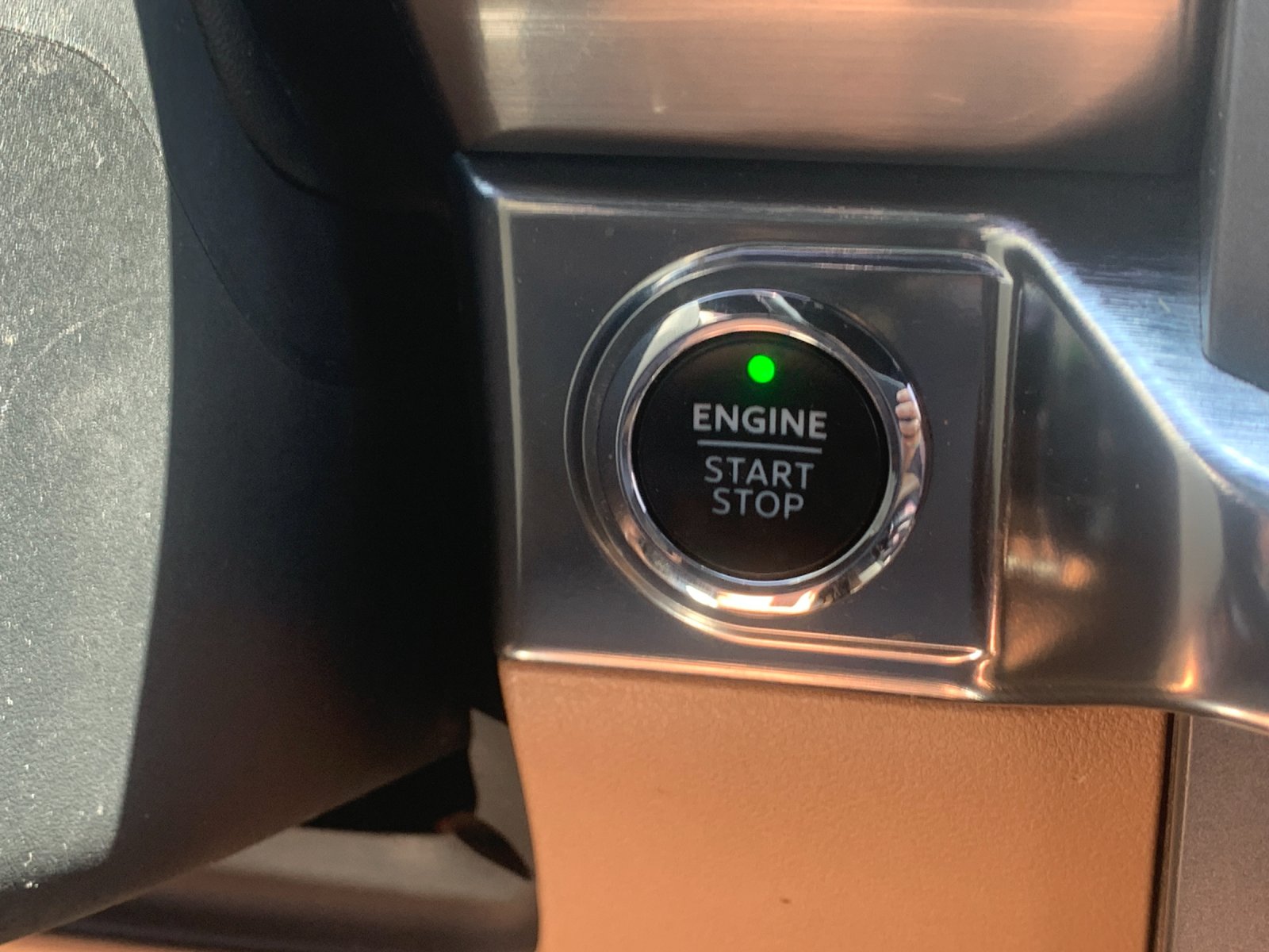 Used 2021 Gray Ford Lariat image 25