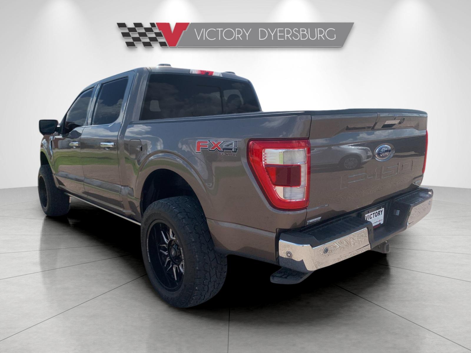 Used 2021 Gray Ford Lariat image 6