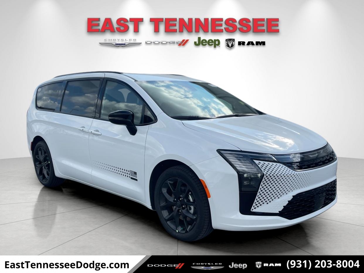 New 2027 Chrysler Pacifica Select