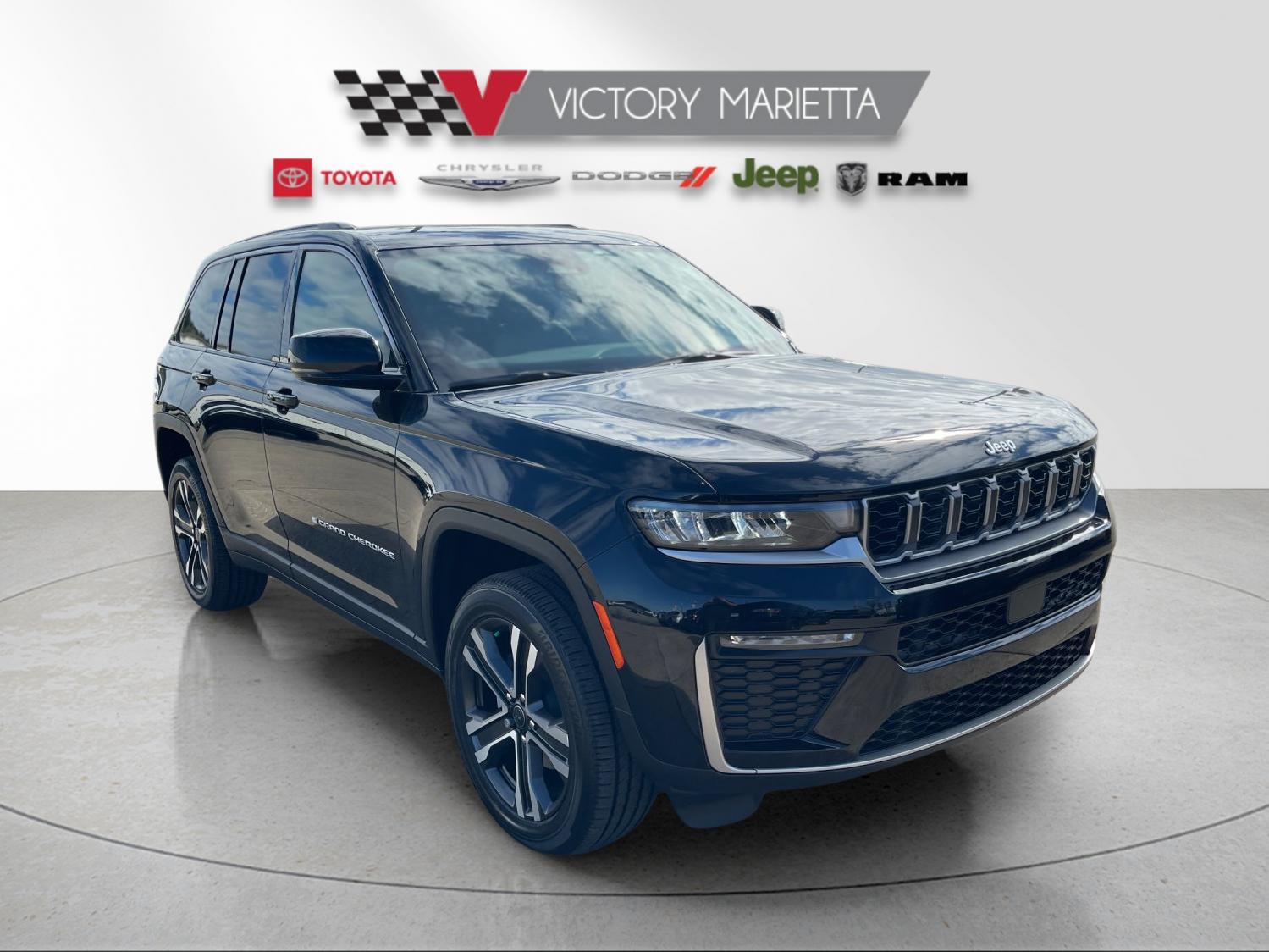 New 2027 Black Jeep  image 7