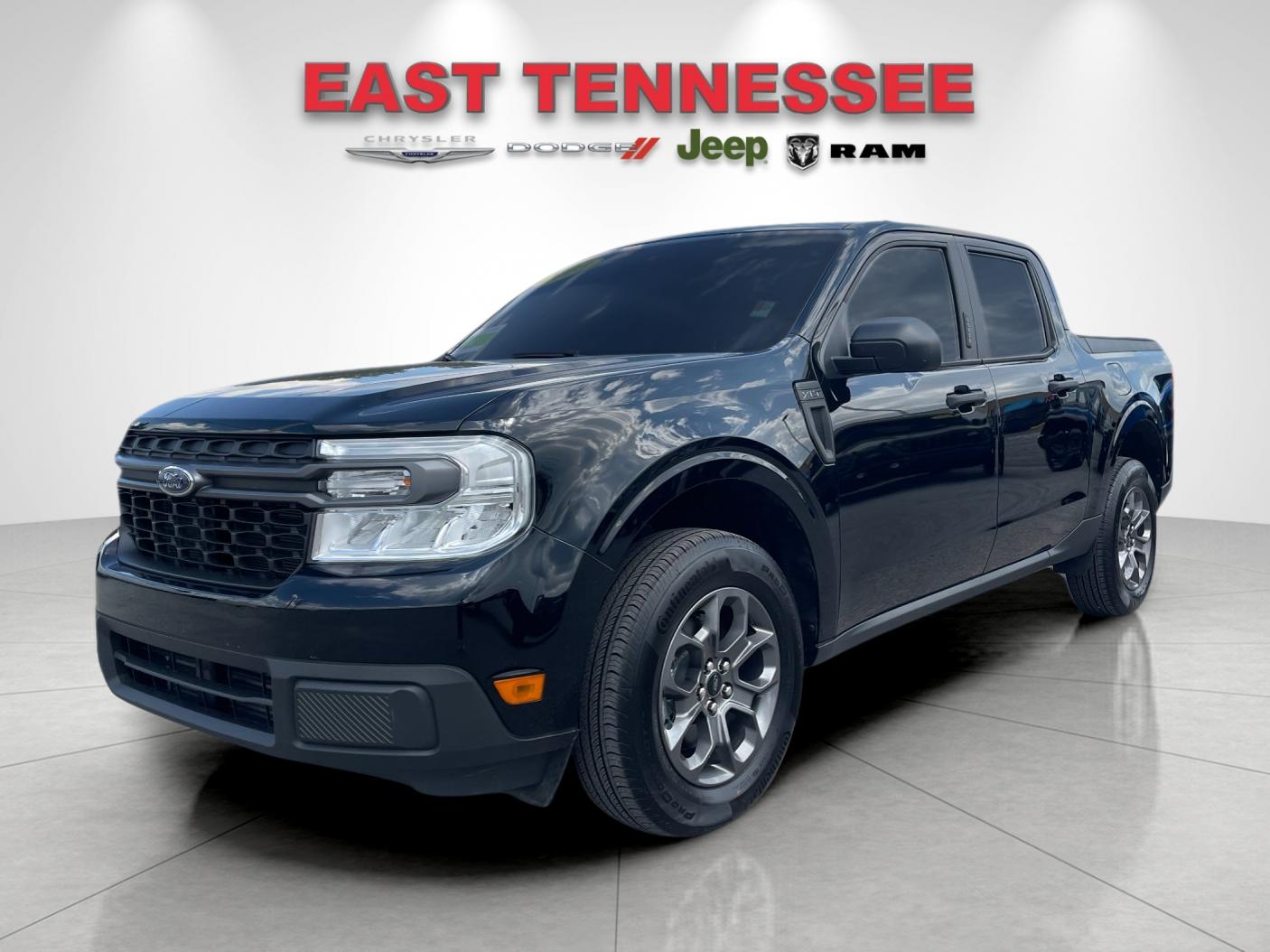Used 2023 Black Ford XLT image 7