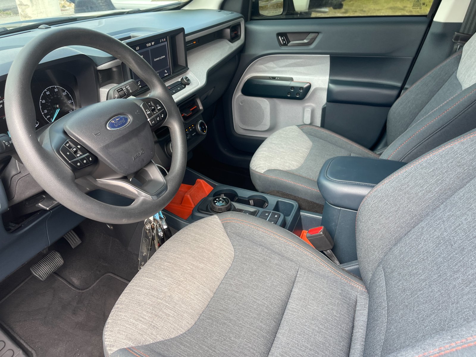 Used 2023 Black Ford XLT image 10
