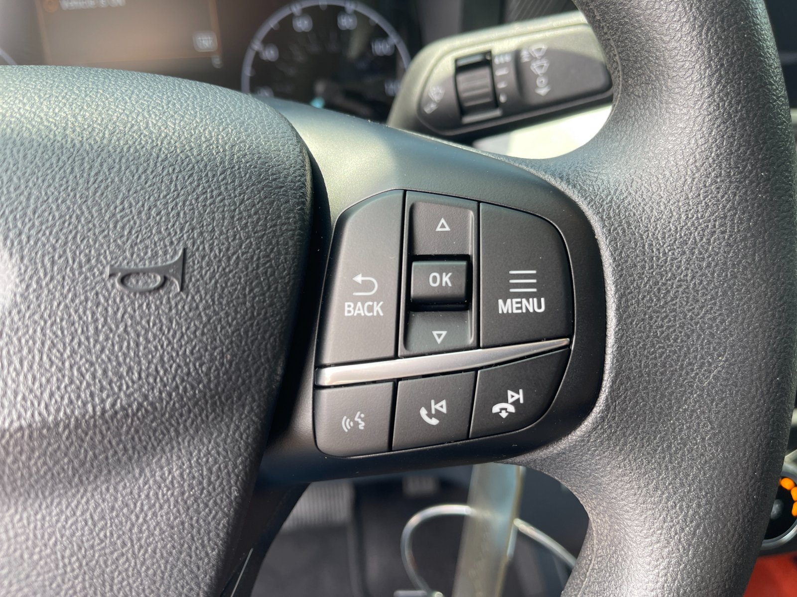 Used 2023 Black Ford XLT image 25