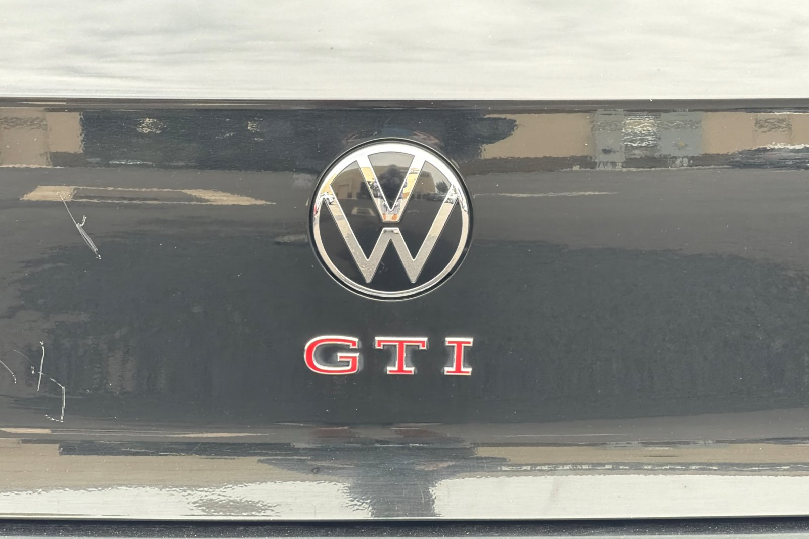 Used 2024  Volkswagen 2.0T S image 23