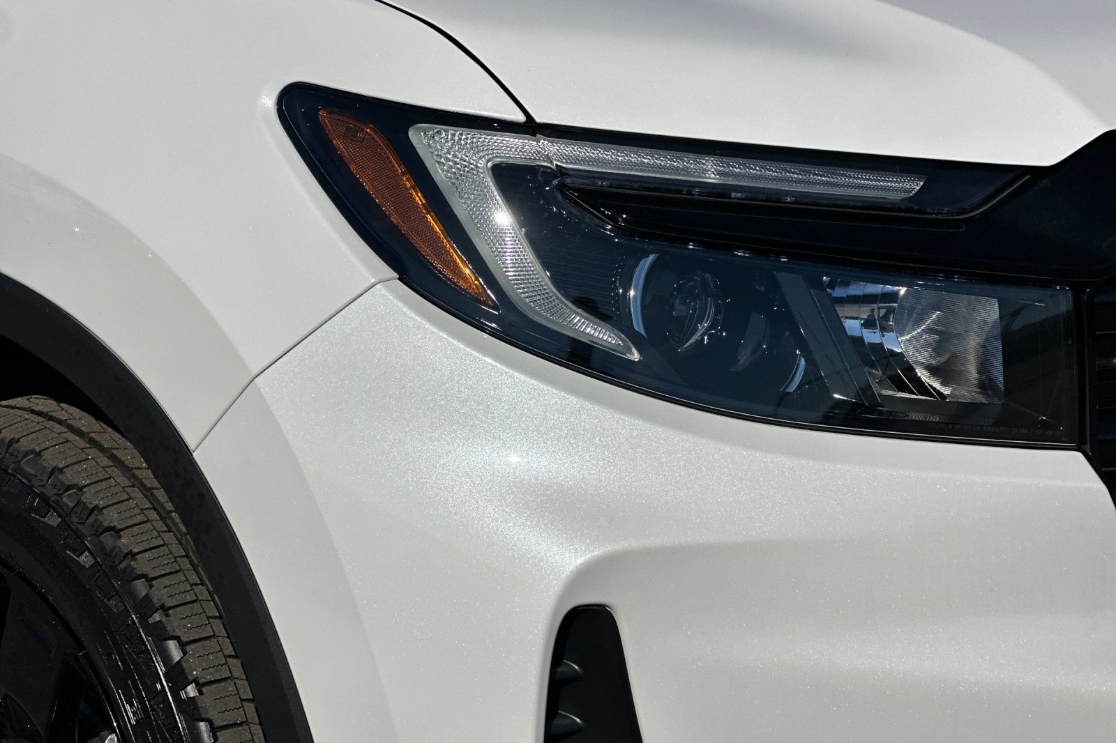 New 2026 Platinum White Pearl Honda Black Edition image 29