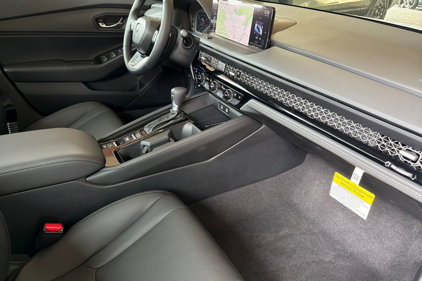 New 2026 Platinum White Pearl Honda Touring Hybrid image 16