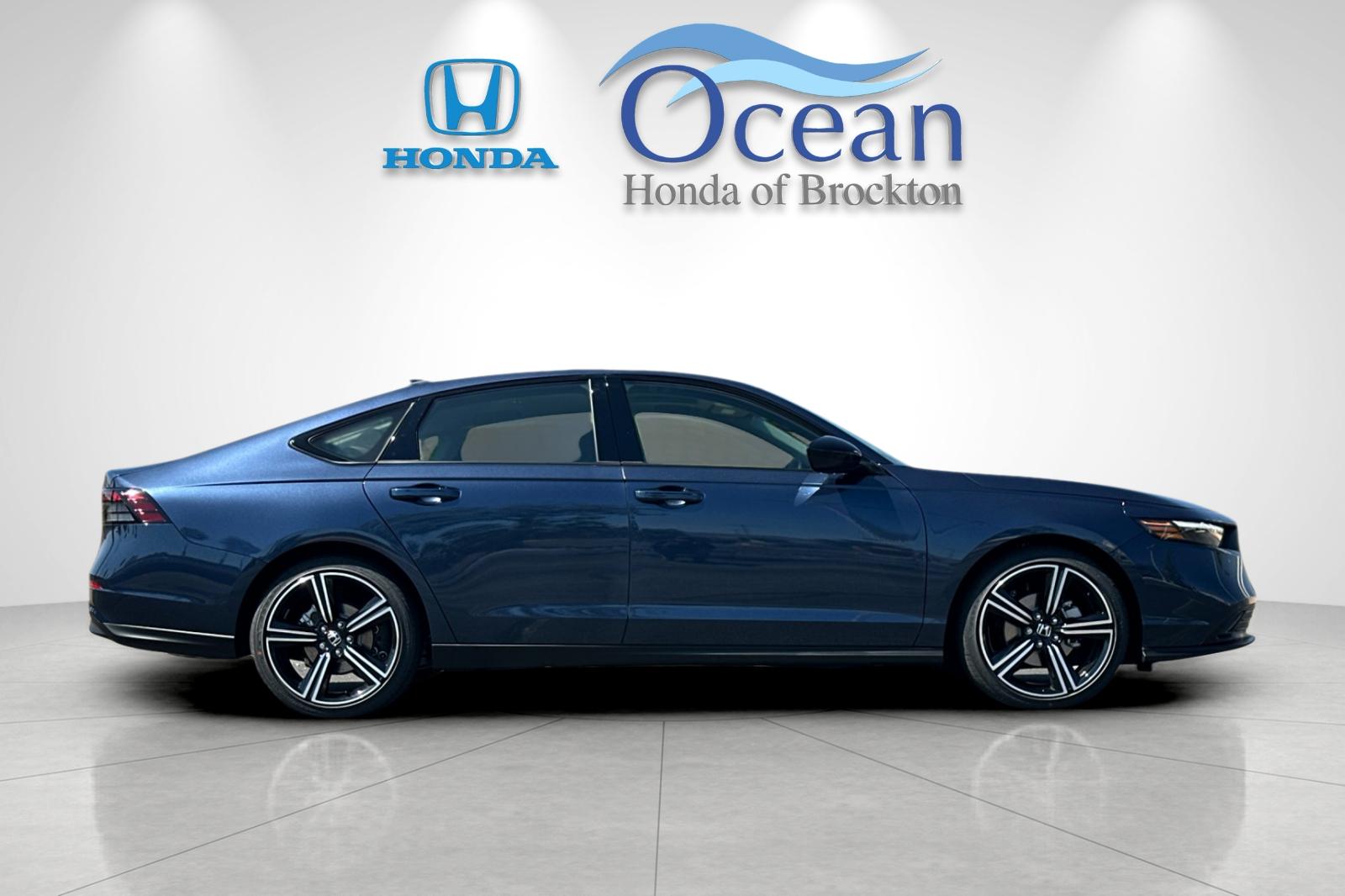 New 2026 Canyon River Blue Metallic Honda SE image 6