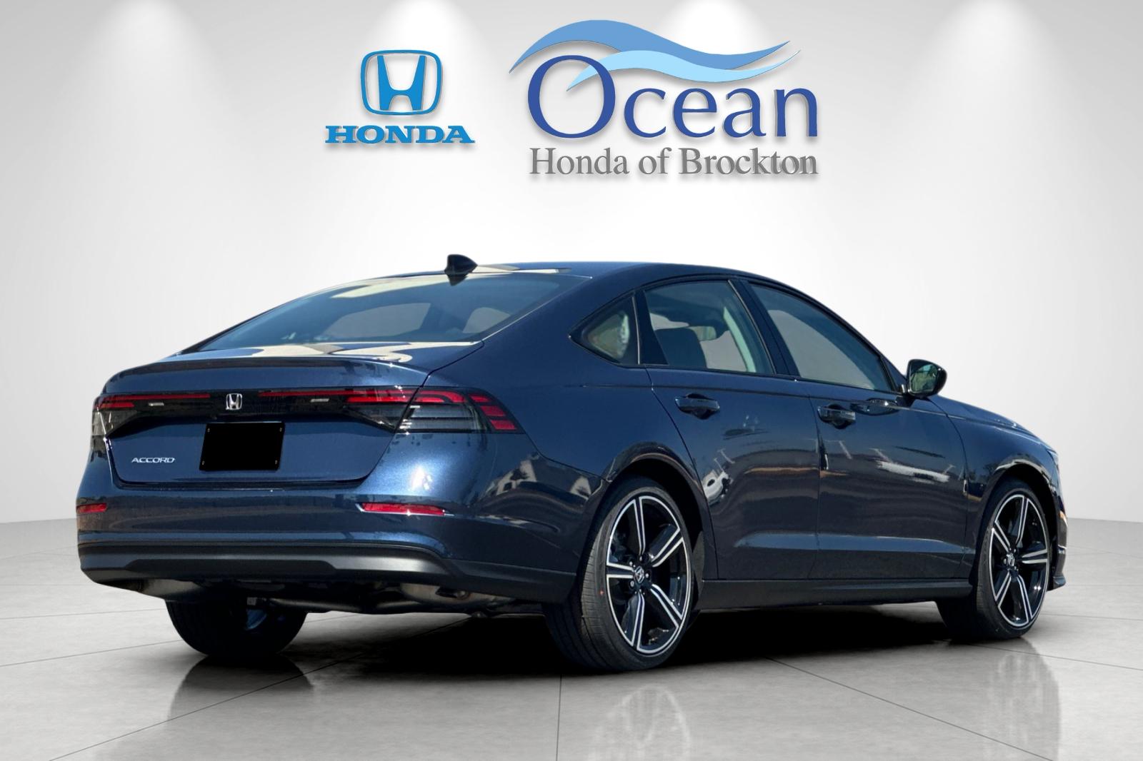 New 2026 Canyon River Blue Metallic Honda SE image 5