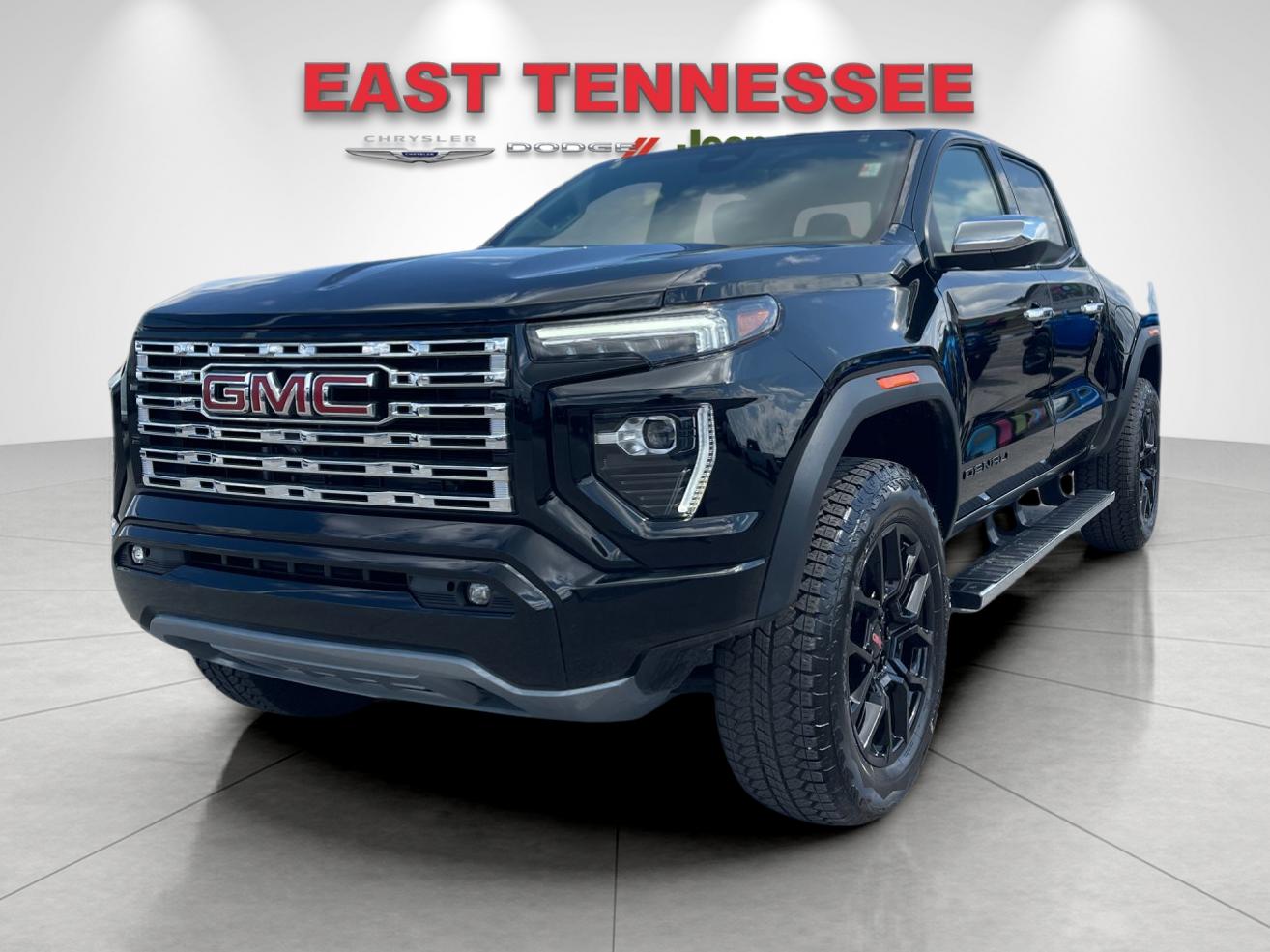 Used 2024 Black GMC Denali image 7