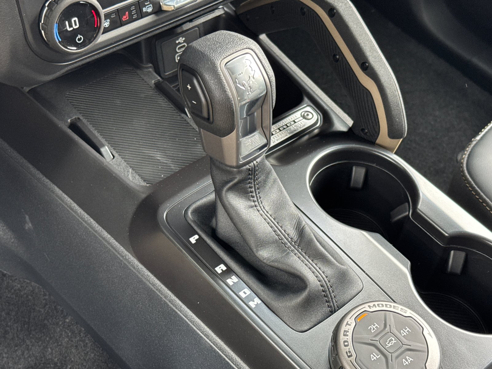New 2026 Desert Sand Ford Badlands® image 21