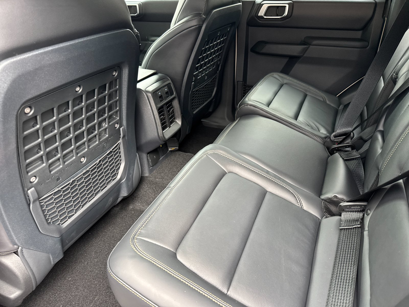 New 2026 Desert Sand Ford Badlands® image 11