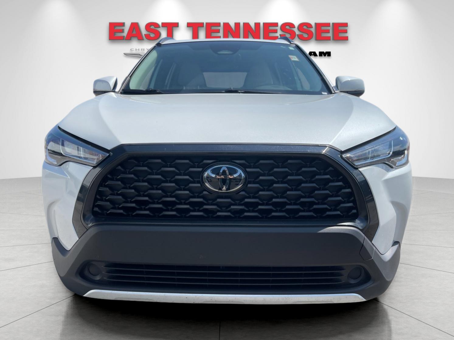 Used 2023 Beige Toyota LE image 9