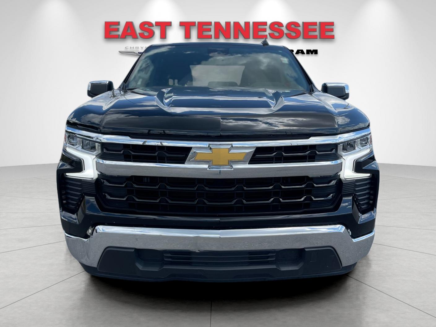 Used 2026 Black Chevrolet LT image 9