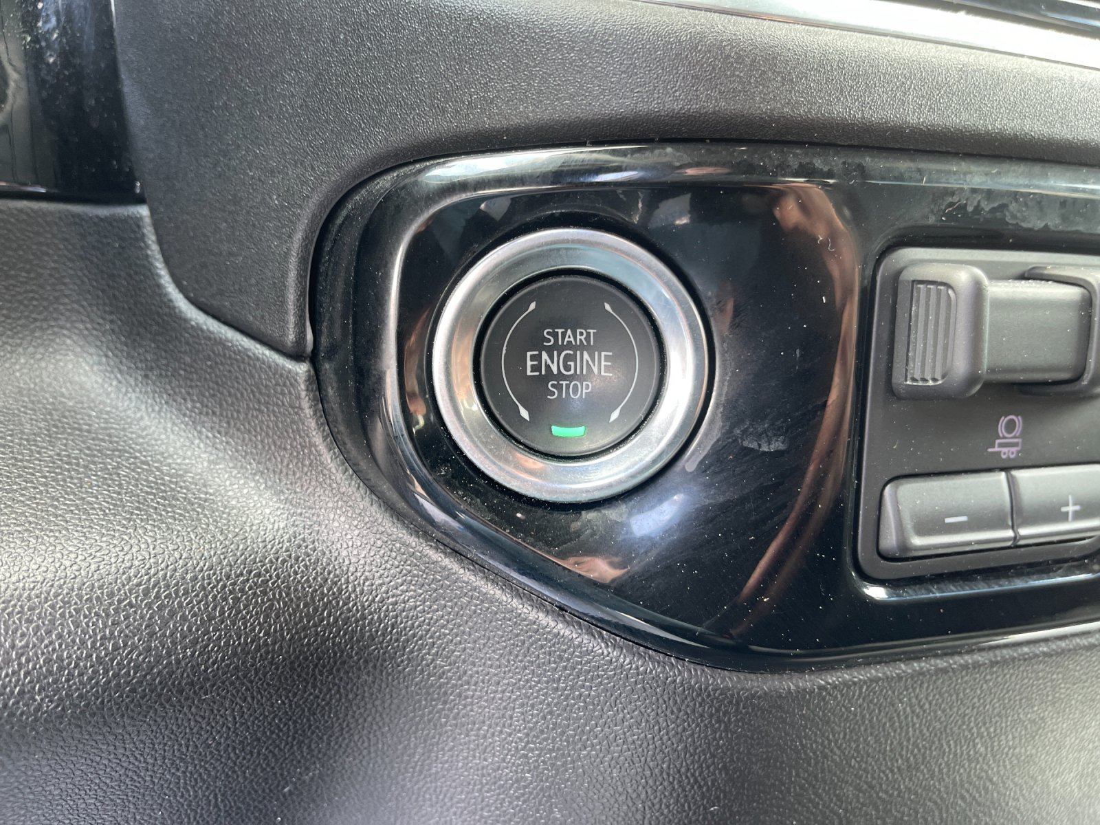 Used 2026 Black Chevrolet LT image 25