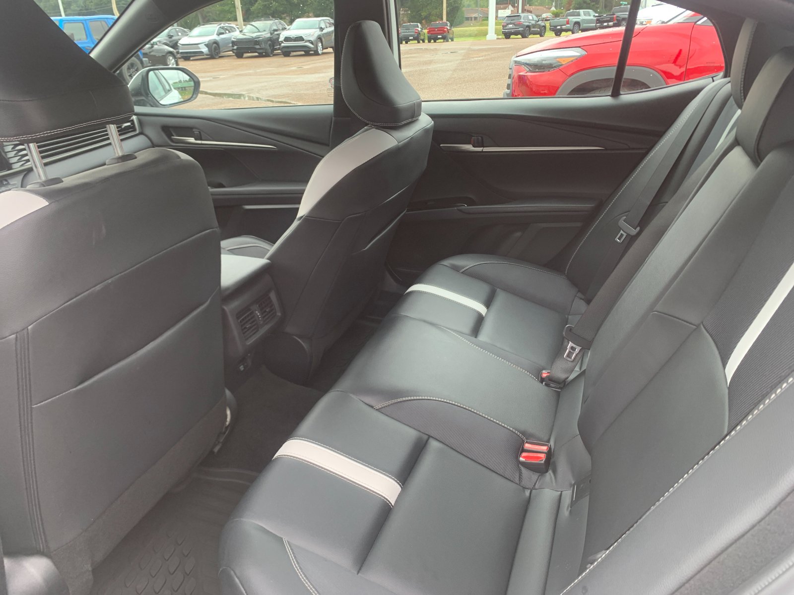 Used 2025 White Toyota SE image 15