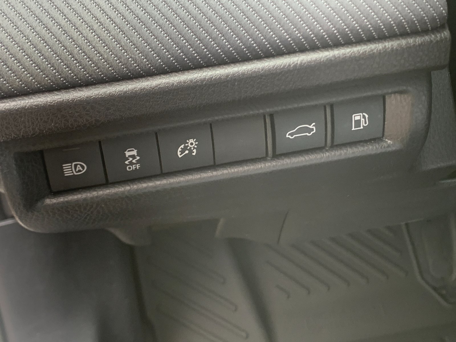 Used 2025 White Toyota SE image 32