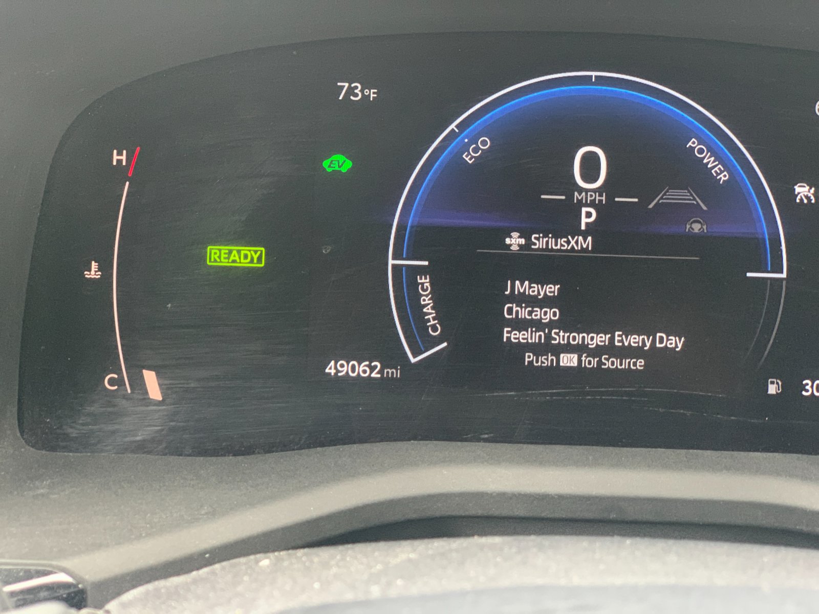 Used 2025 White Toyota SE image 31