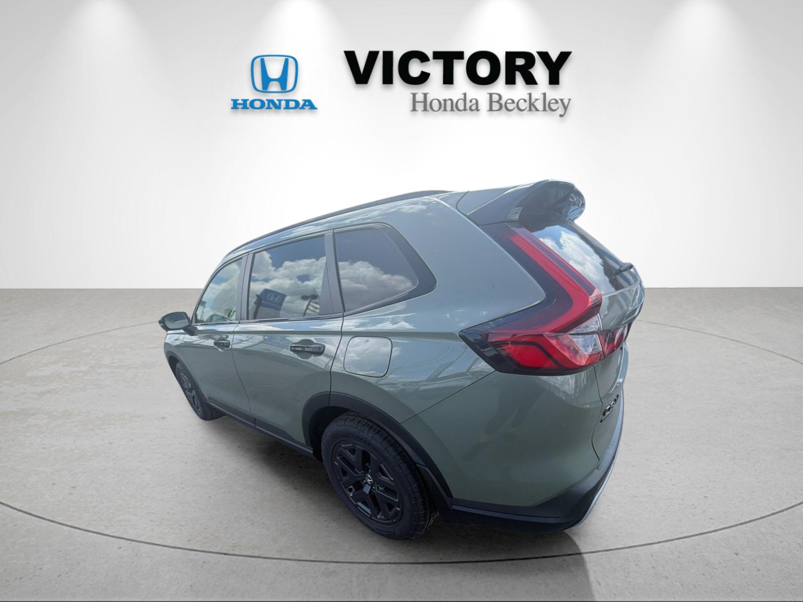 New 2026 Ash Green Metallic Honda AWD TrailSport Hybrid image 3