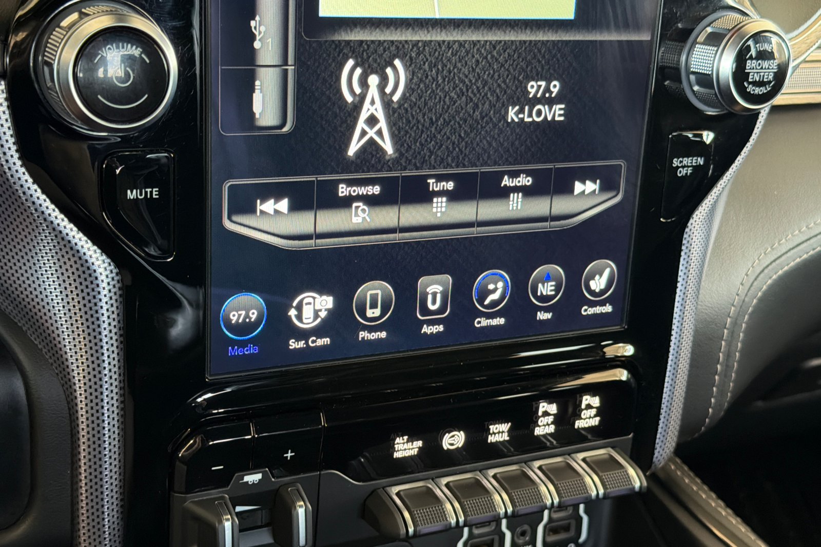 Used 2019 Red Ram Limited image 17