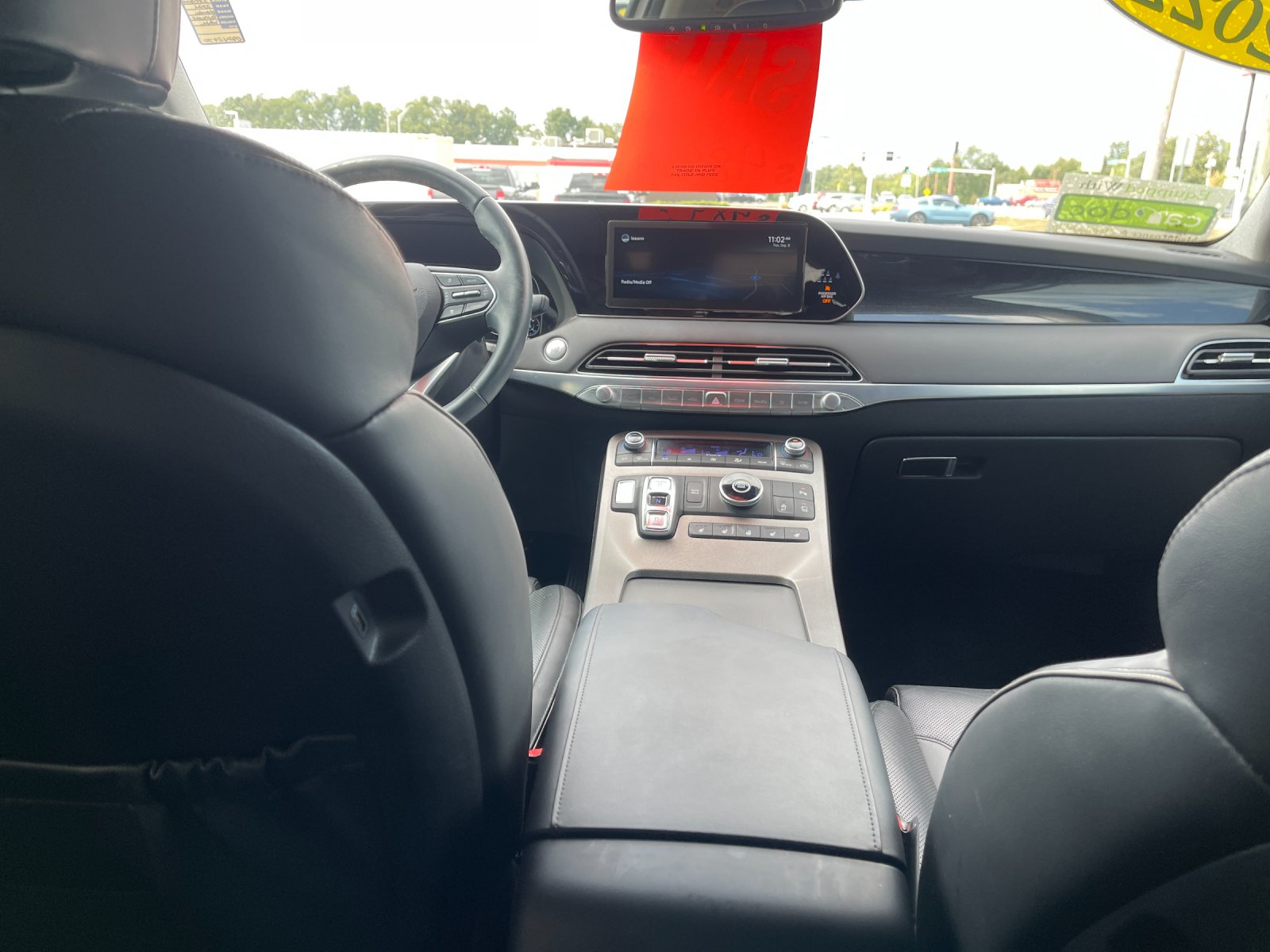 Used 2022 White Hyundai Limited image 16