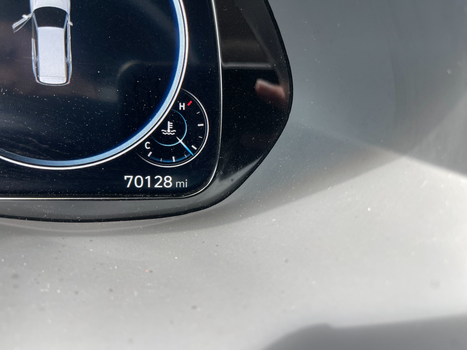Used 2022 White Hyundai Limited image 33