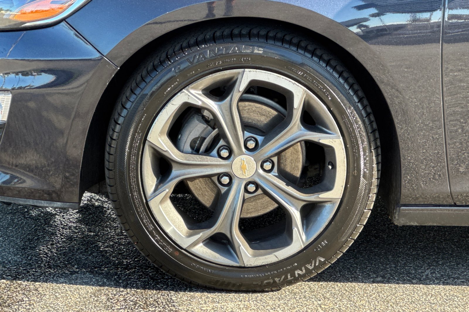 Used 2023 Ash Chevrolet LT image 25