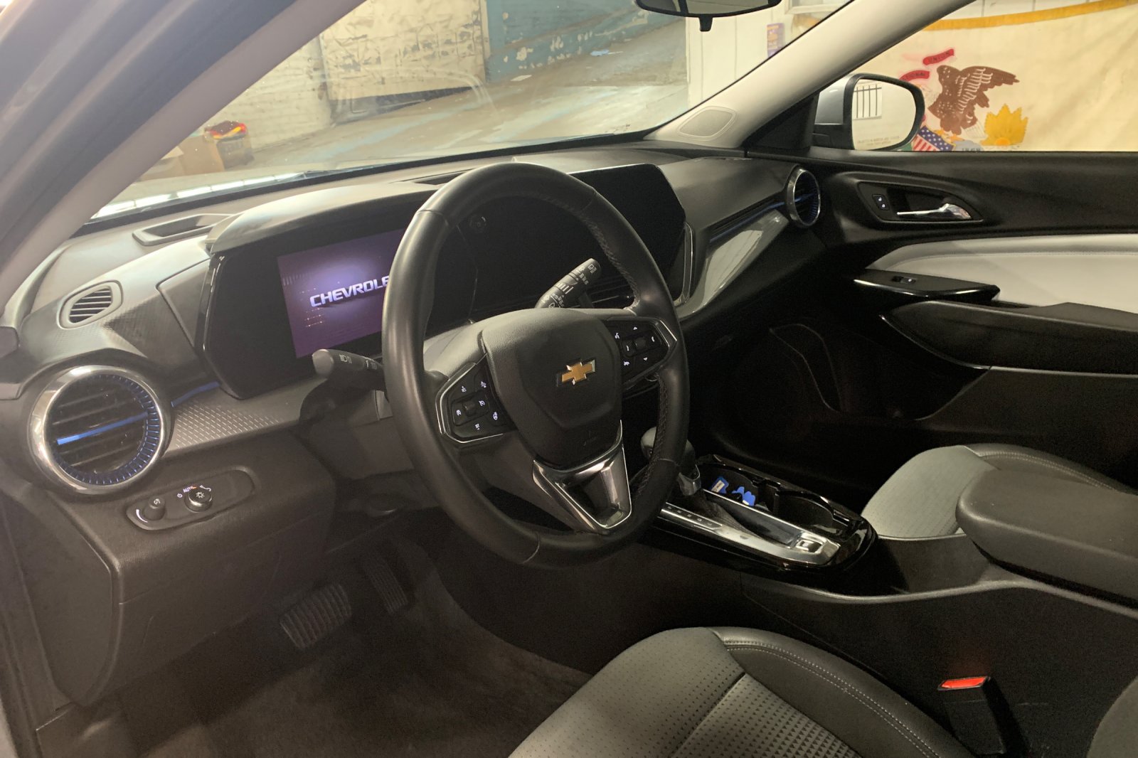Used 2025 Sterling Gray Metallic Chevrolet LT image 10
