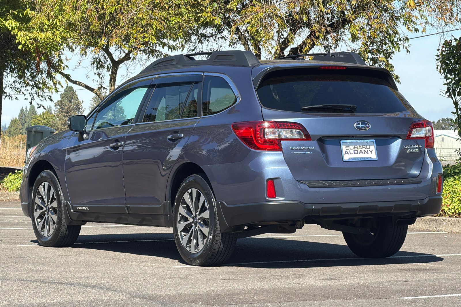Used 2015 Twilight Blue Metallic Subaru 2.5i Limited image 6