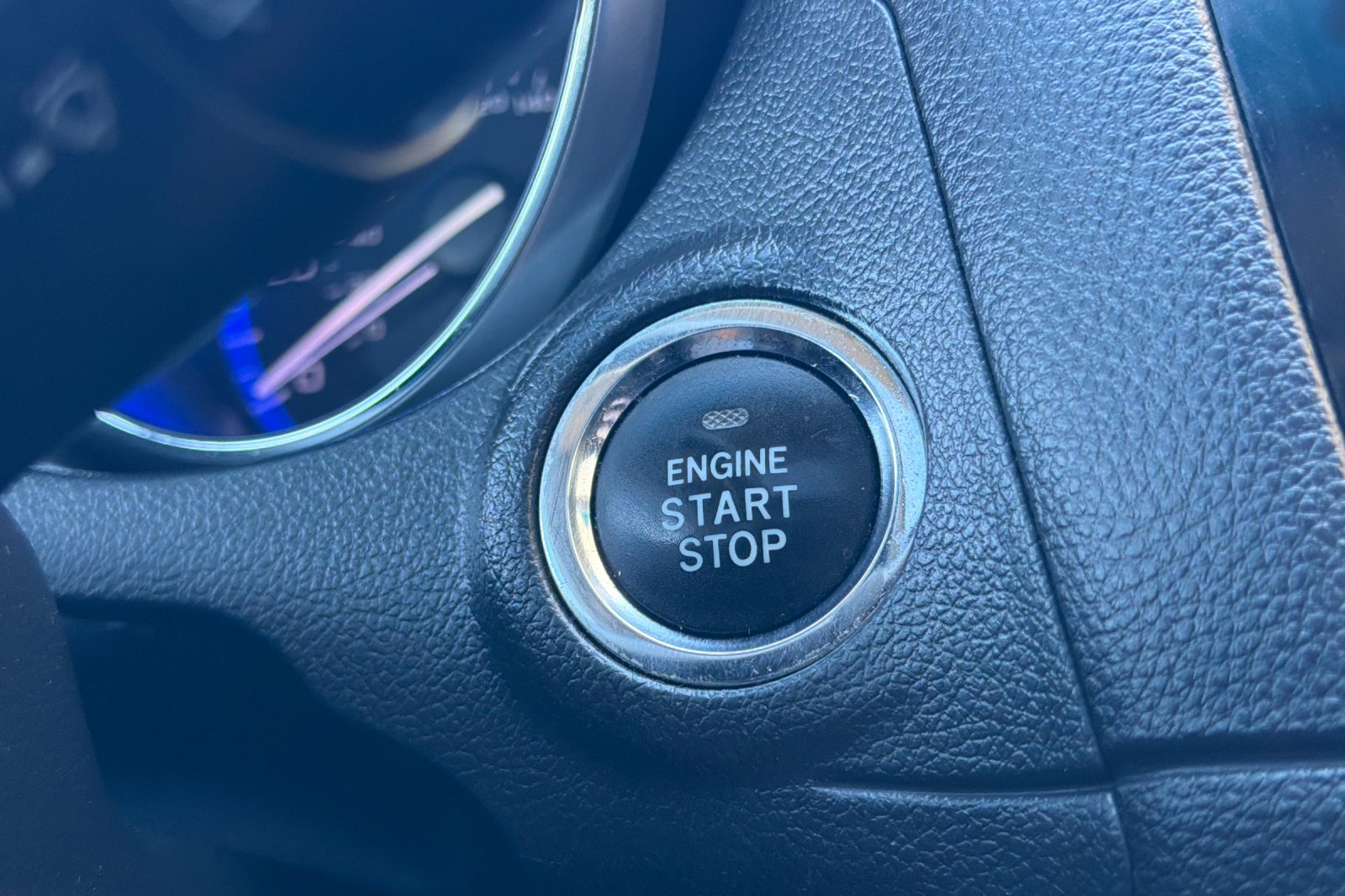 Used 2015 Twilight Blue Metallic Subaru 2.5i Limited image 22