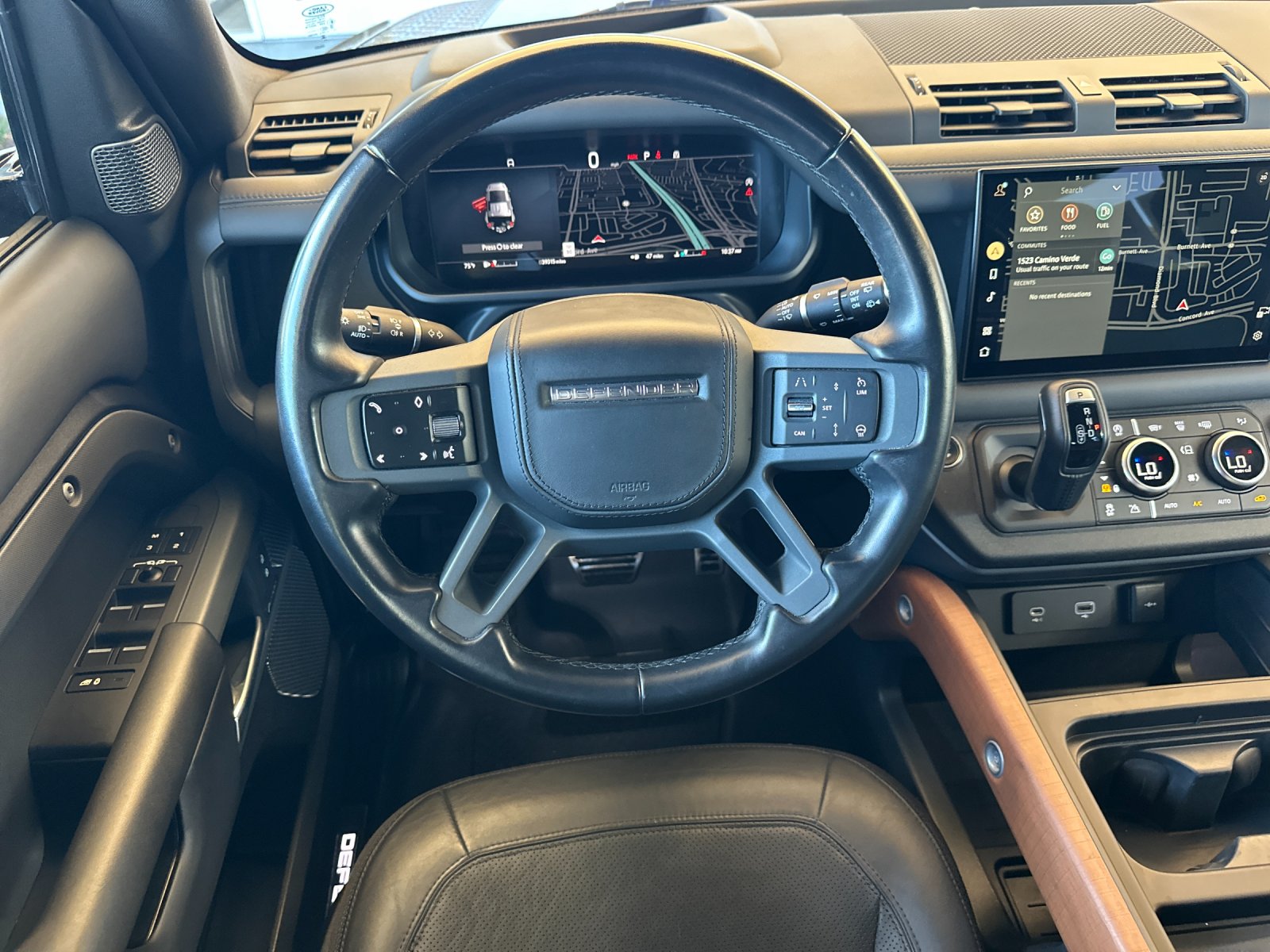 Used 2023 Gray Land Rover X image 13