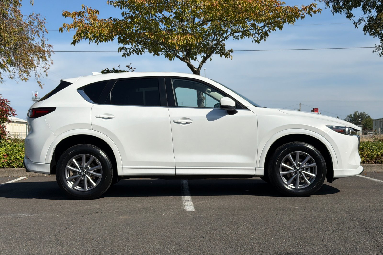 Used 2025 Rhodium White Metallic Mazda 2.5 S Select Package image 3