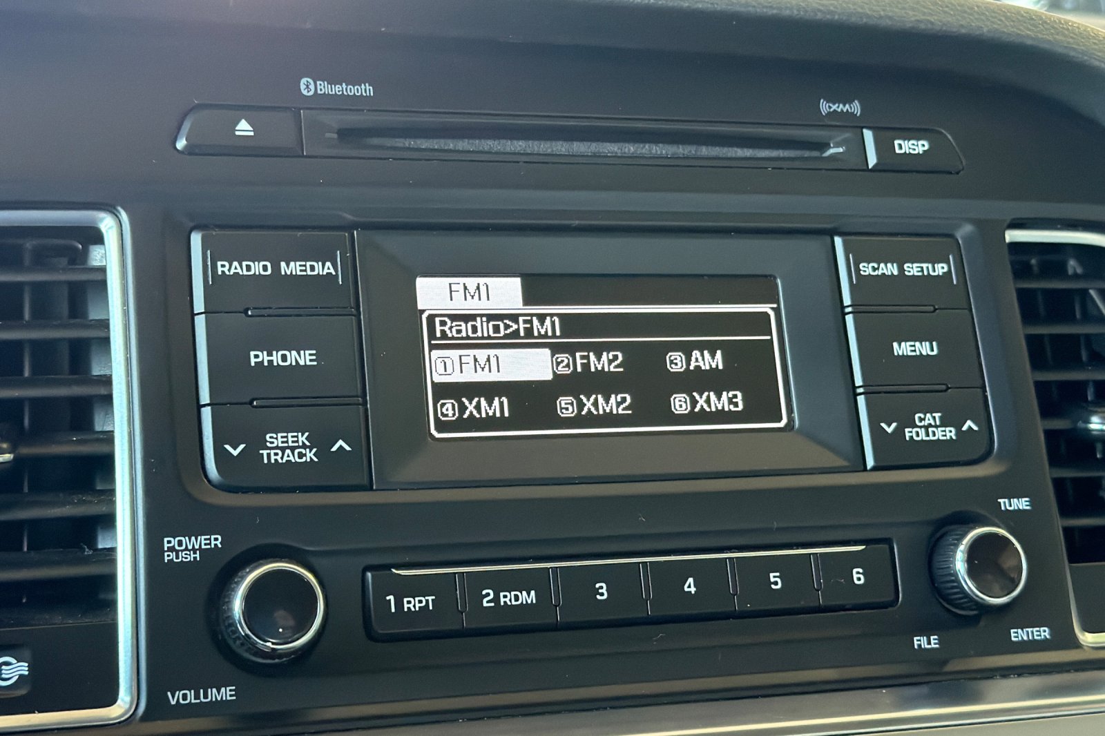 Used 2017 Brown Hyundai Base image 15