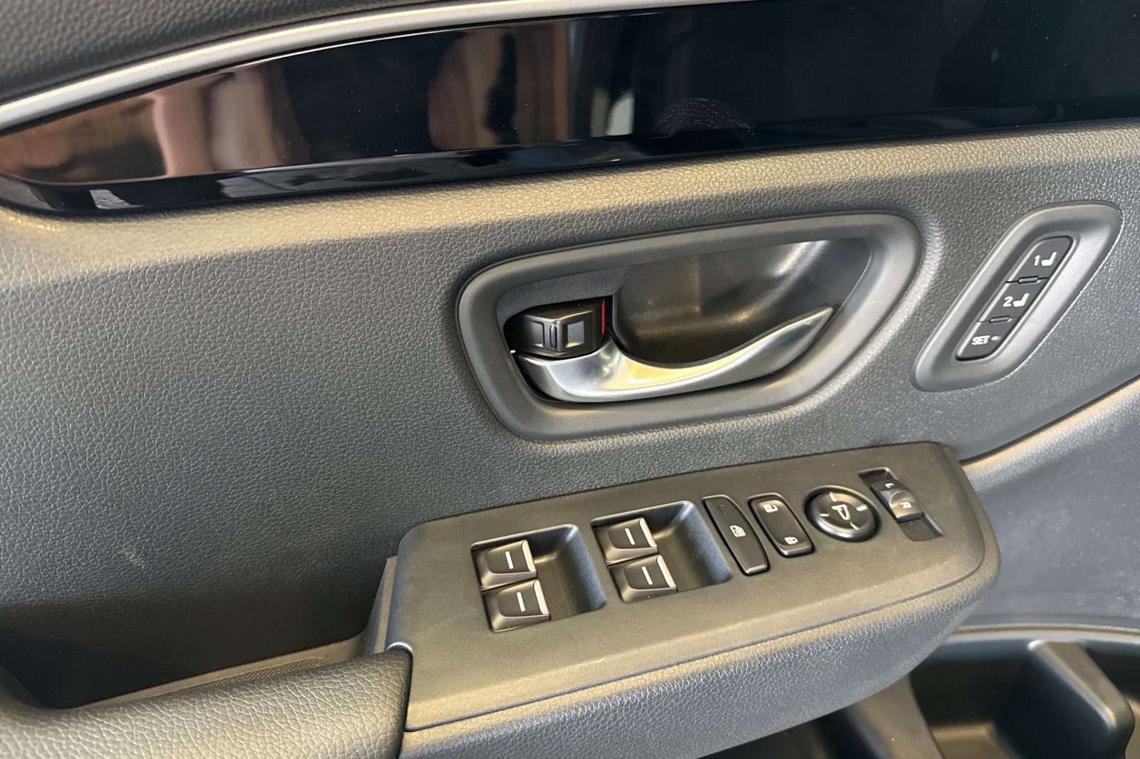 New 2026 Sonic Gray Pearl Honda RTL image 10