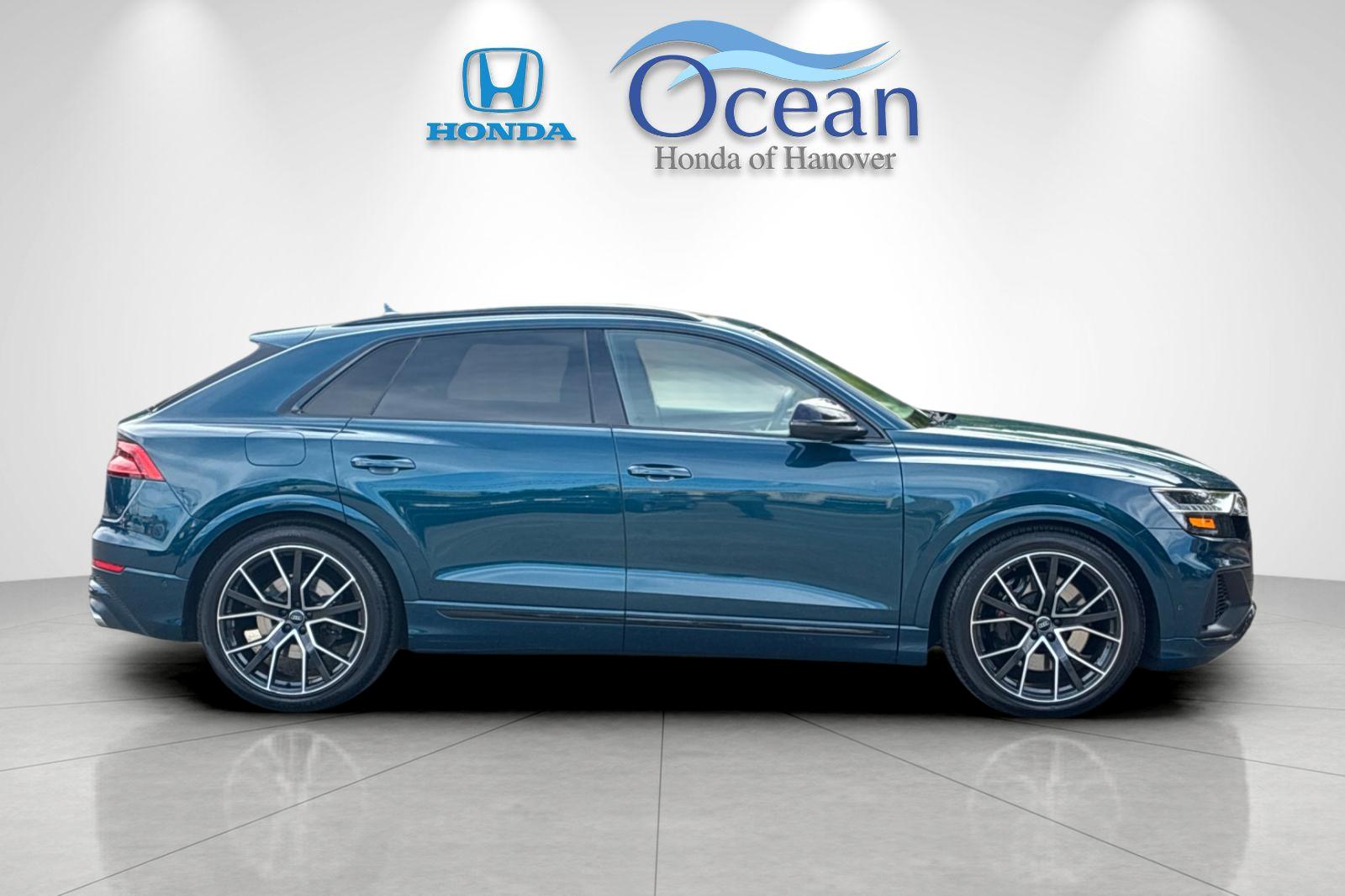 Used 2021 Night Black Audi 4.0T Prestige image 2