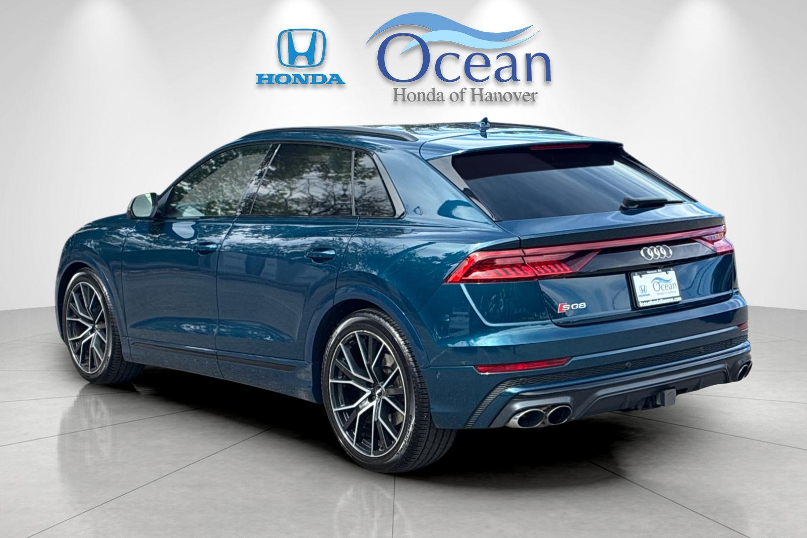 Used 2021 Night Black Audi 4.0T Prestige image 5