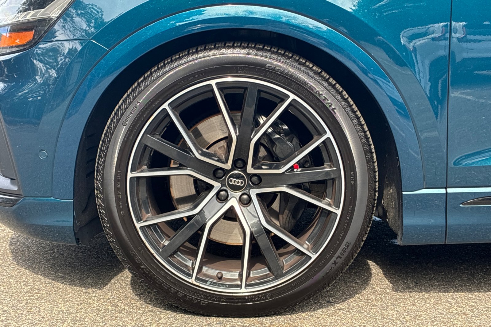 Used 2021 Night Black Audi 4.0T Prestige image 27