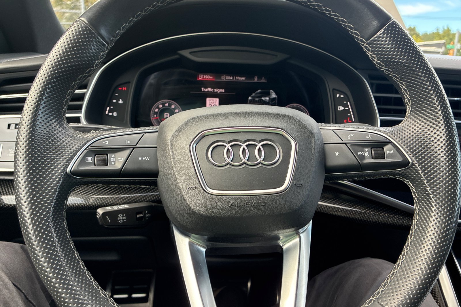 Used 2021 Night Black Audi 4.0T Prestige image 25