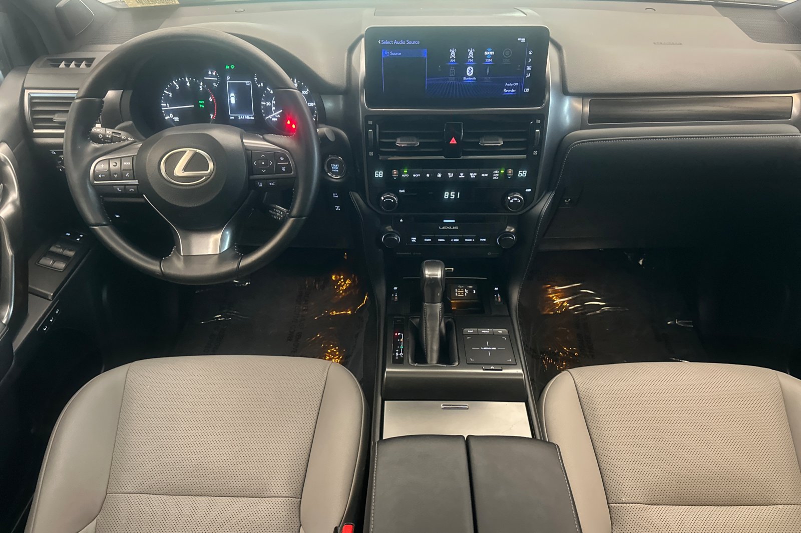 Certified Used 2023 Black Lexus 460 image 13