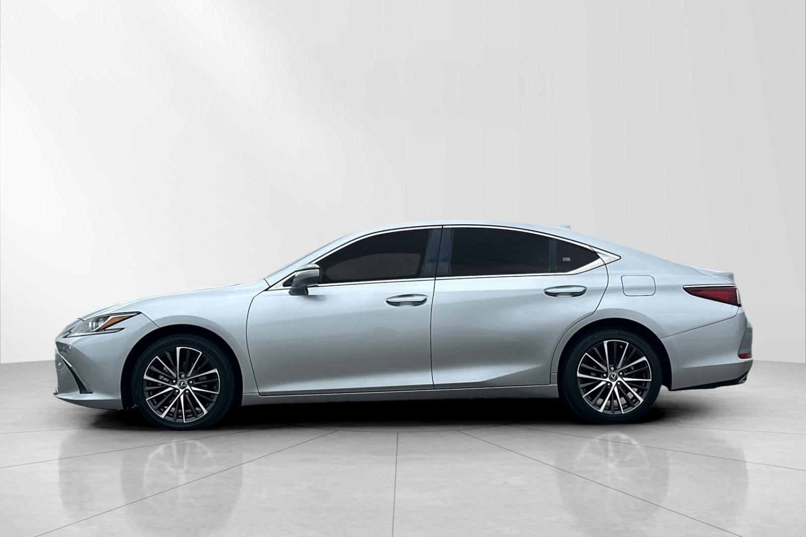 Certified Used 2024 Silver Lexus 350 image 3
