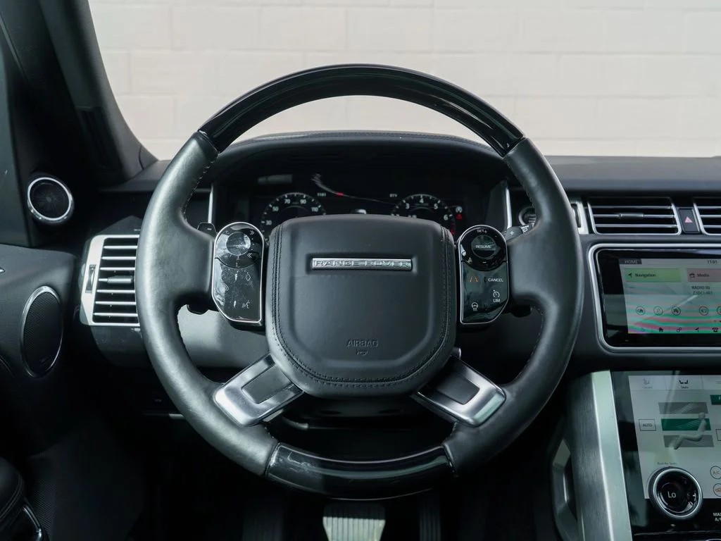 Used 2019  Land Rover 3.0L V6 Supercharged HSE image 23